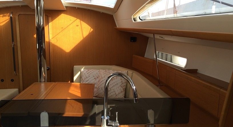 Jeanneau Sun Odyssey 42
