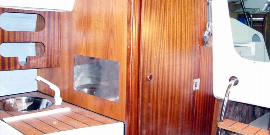 Sasanka 660