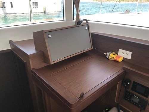 Lagoon 40
