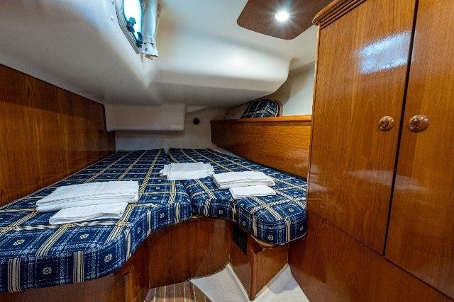 Jeanneau Sun Odyssey 43