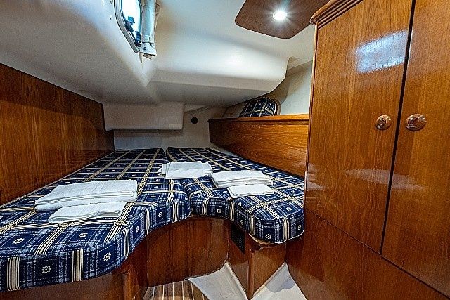 Jeanneau Sun Odyssey 43