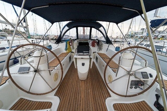 Jeanneau Sun Odyssey 43