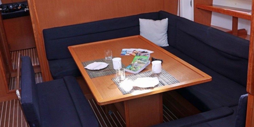Bavaria Cruiser 50
