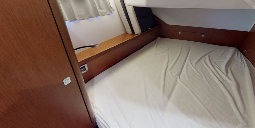 Beneteau Oceanis 45