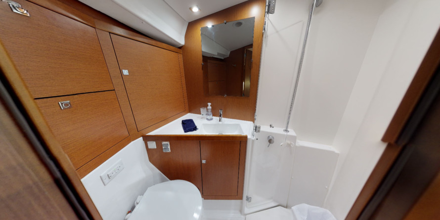 Beneteau Oceanis 45