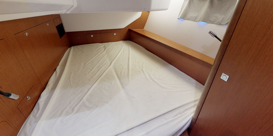 Beneteau Oceanis 45