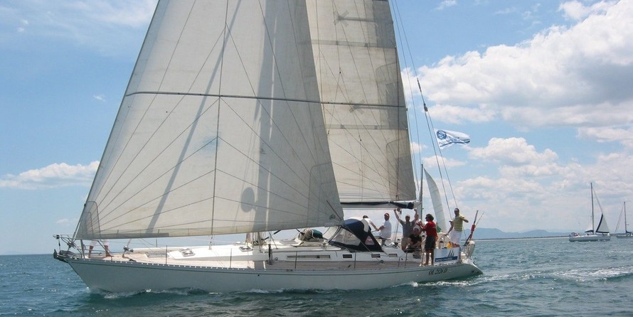 Beneteau First 51