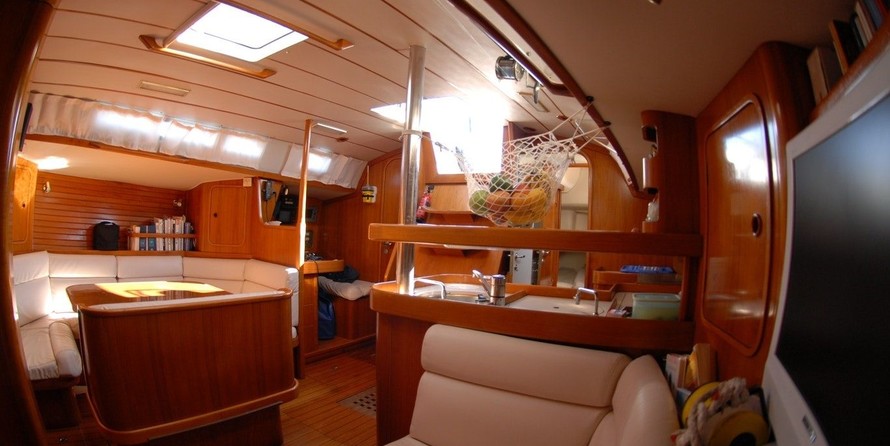 Beneteau First 51