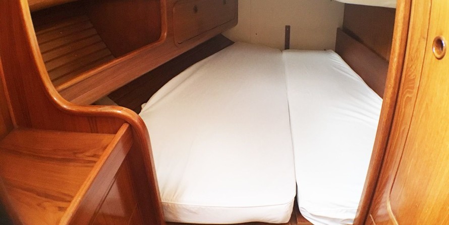 Beneteau First 51