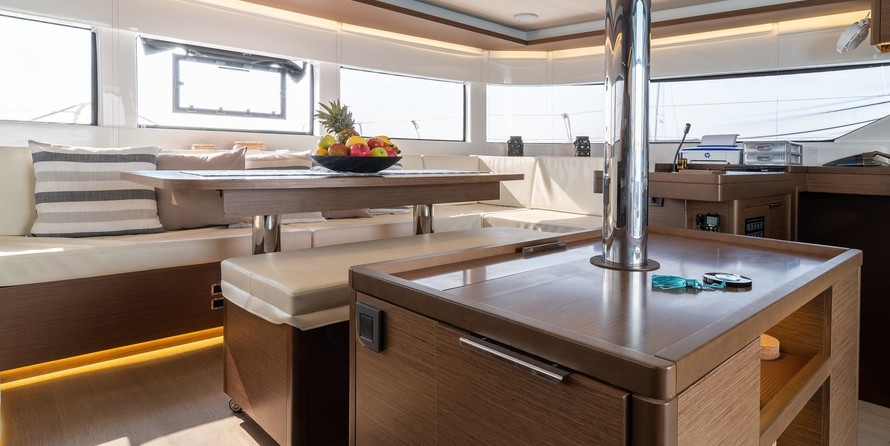 Lagoon 50