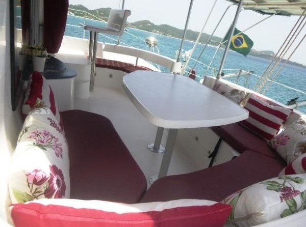 Fountaine Pajot Lavezzi 40