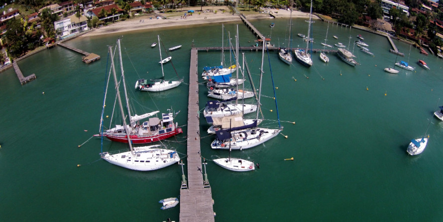 Fountaine Pajot Lavezzi 40