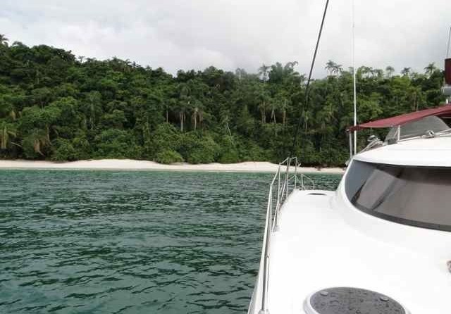 Fountaine Pajot Lavezzi 40