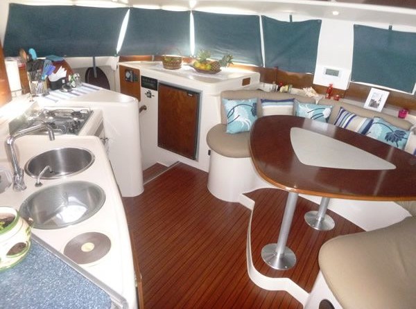 Fountaine Pajot Lavezzi 40