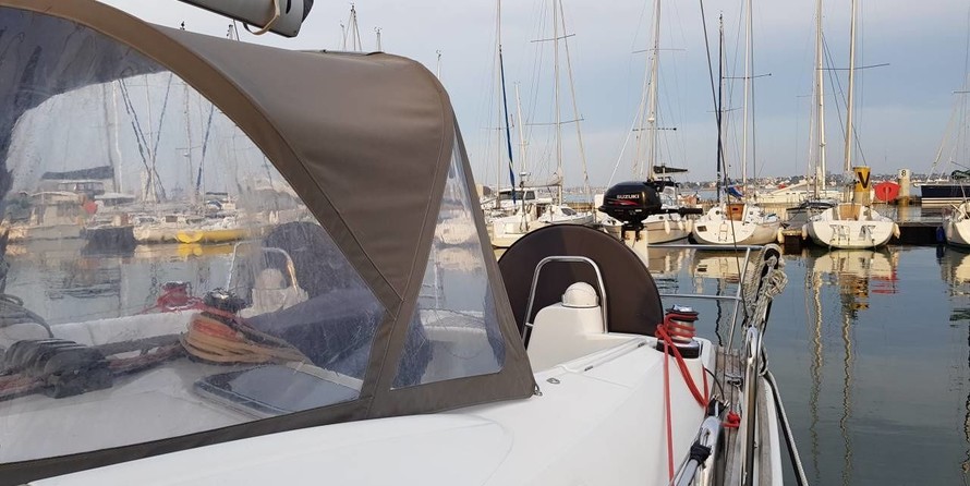 Beneteau Oceanis 40