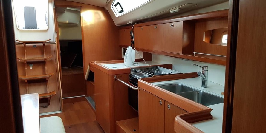 Beneteau Oceanis 40