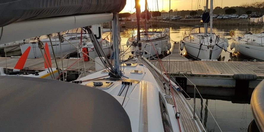 Beneteau Oceanis 40