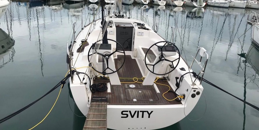 Salona 33