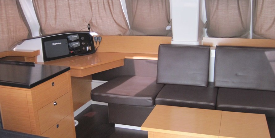 Fountaine Pajot Helia 44