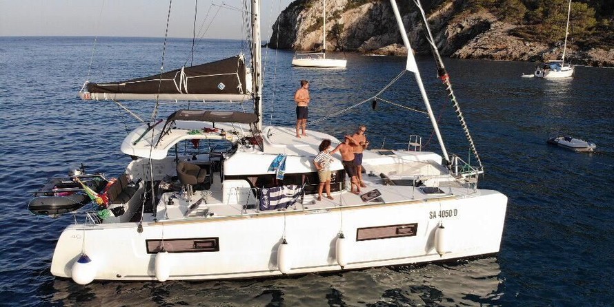 Lagoon 40