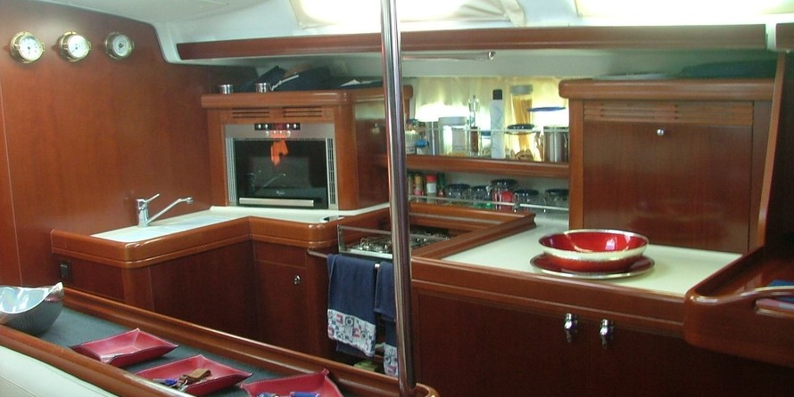 Beneteau Oceanis 523