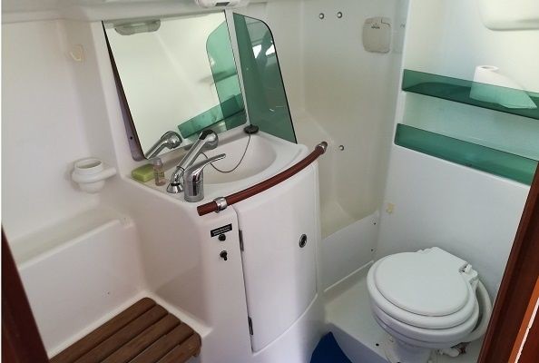 Beneteau Oceanis Clipper 323
