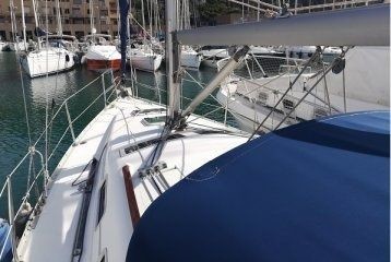 Beneteau Oceanis Clipper 323