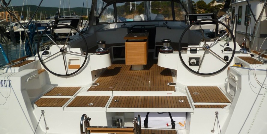 Beneteau Oceanis 55