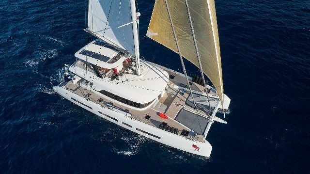Lagoon SEVENTY 7