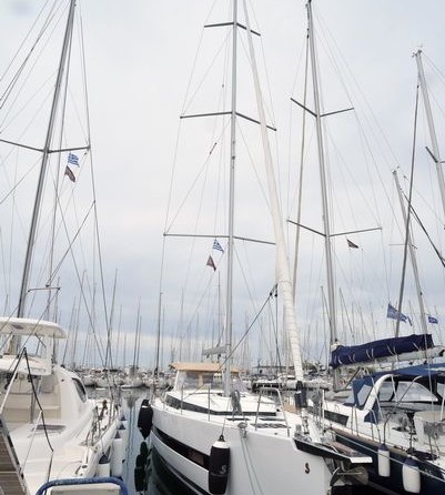 Beneteau Oceanis Yacht 62