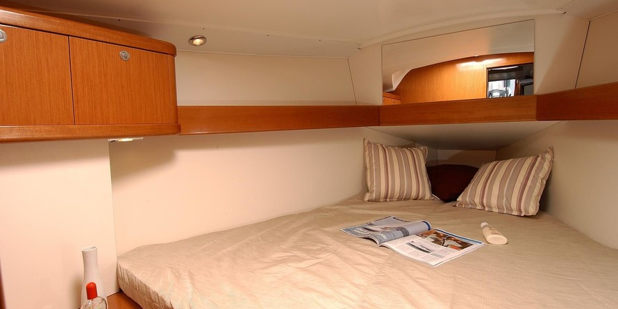Beneteau Oceanis 34