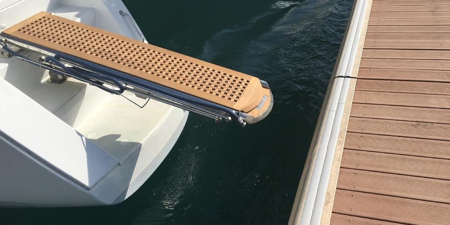 Lagoon 450 F