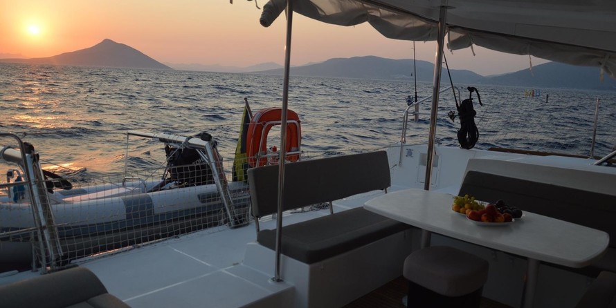 Lagoon 450 F