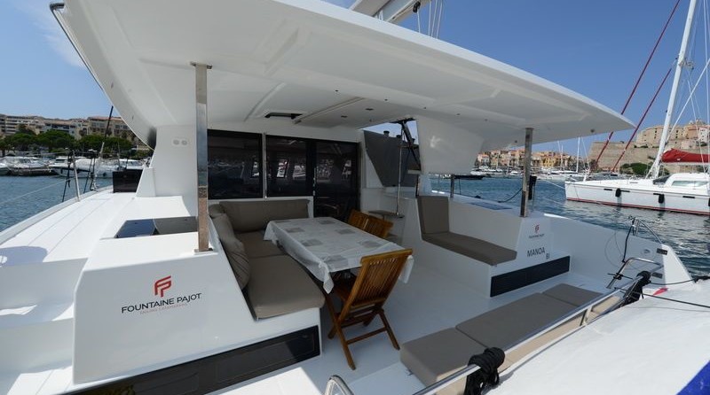 Fountaine Pajot Lucia 40