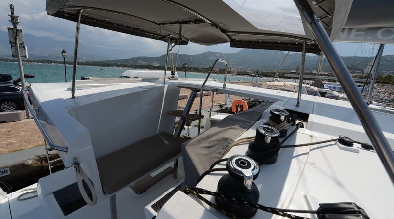 Fountaine Pajot Lucia 40