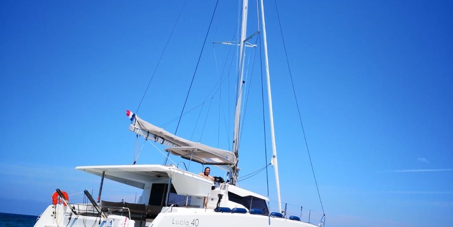 Fountaine Pajot Lucia 40