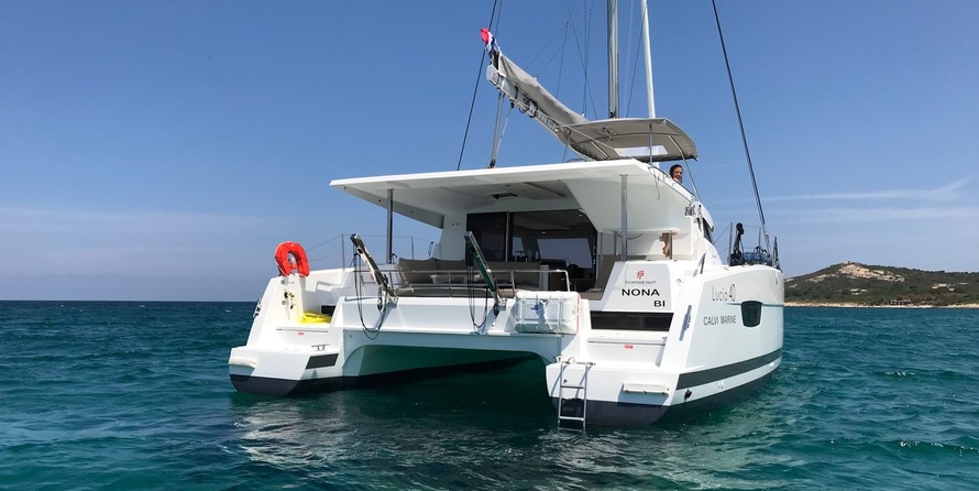 Fountaine Pajot Lucia 40
