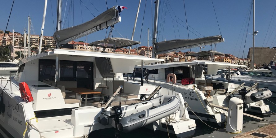 Fountaine Pajot Lucia 40
