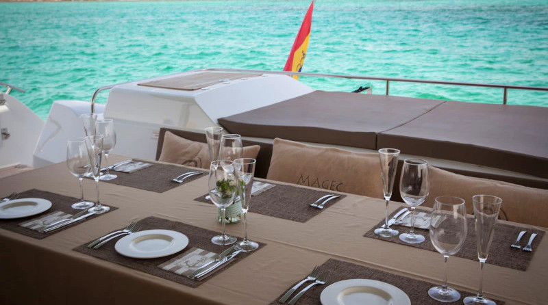 Fountaine pajot victoria 67