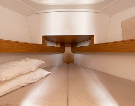 Jeanneau Sun Odyssey 33