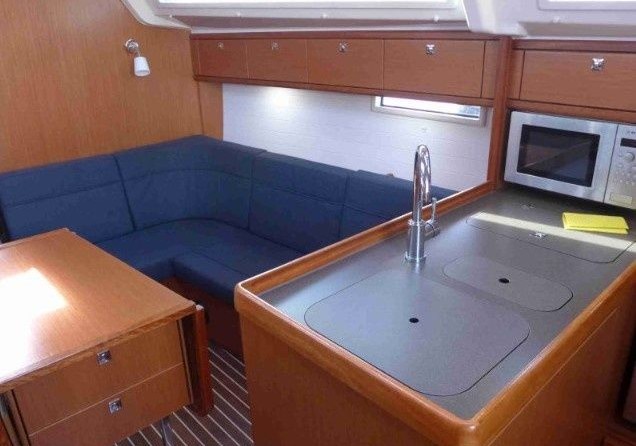 Bavaria 37 Cruiser