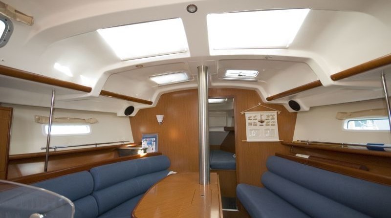 Beneteau Oceanis Clipper 343
