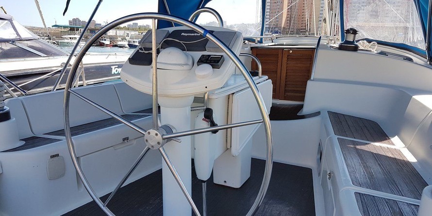 Jeanneau Sun Odyssey 43