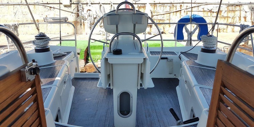 Jeanneau Sun Odyssey 43