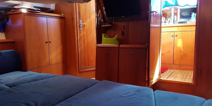 Jeanneau Sun Odyssey 43