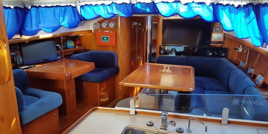 Jeanneau Sun Odyssey 43