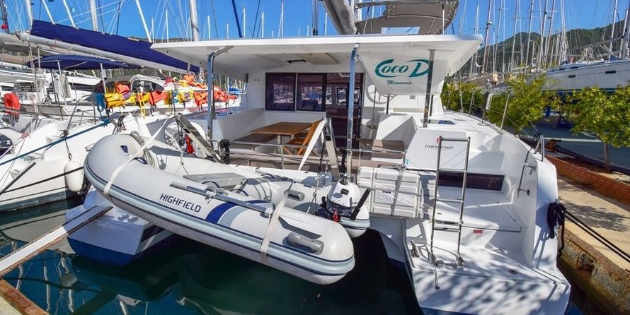 Fountaine Pajot Lucia 40