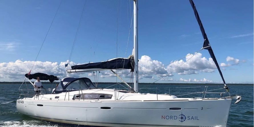 Beneteau Oceanis 43