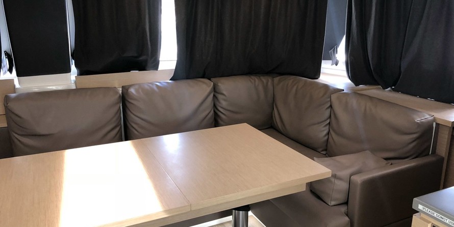 Fountaine Pajot Helia 44