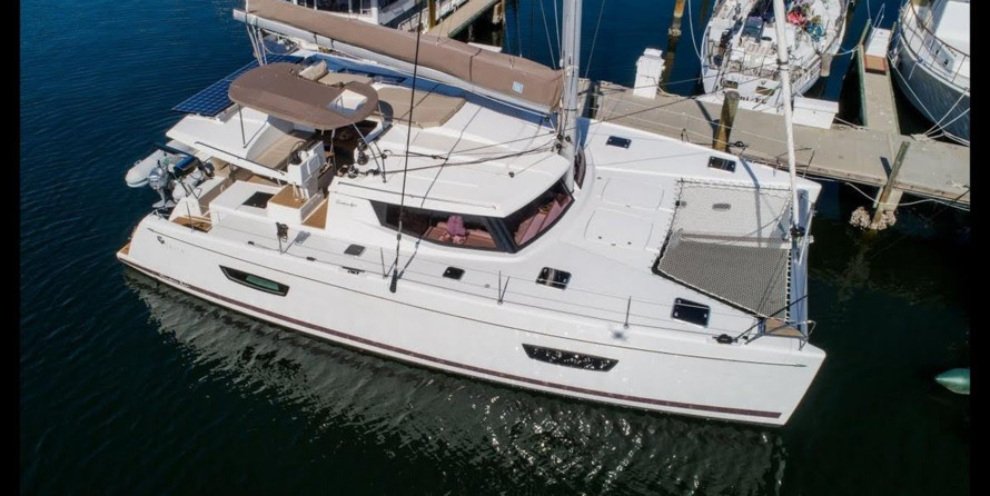 Fountaine Pajot Helia 44